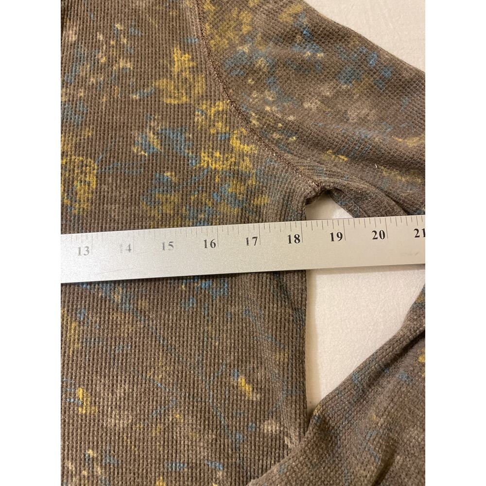 Natural Reflections Women's Size‎ Medium Long Sleeve Waffle Knit Floral Shirt - Picture 5 of 8
